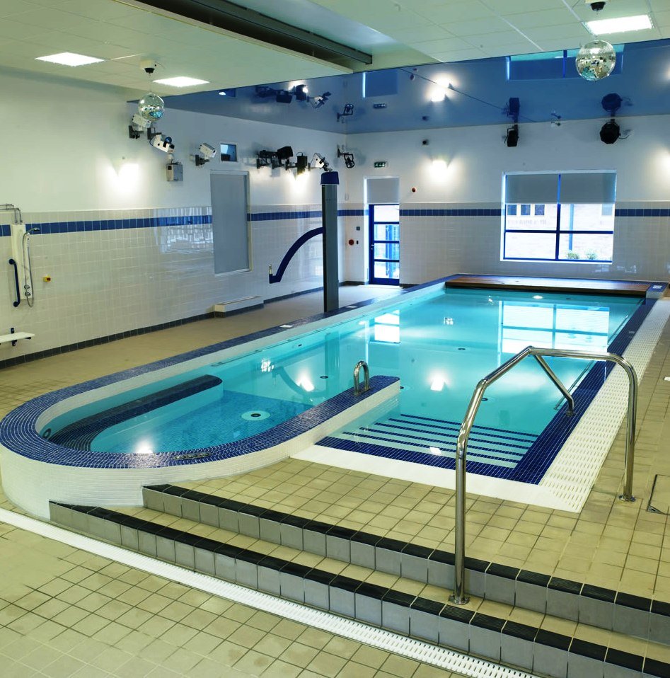 Hallenbad In Der Nähe Jetzt Geöffnet 25 Stunning Indoor Swimming Pool Ideas