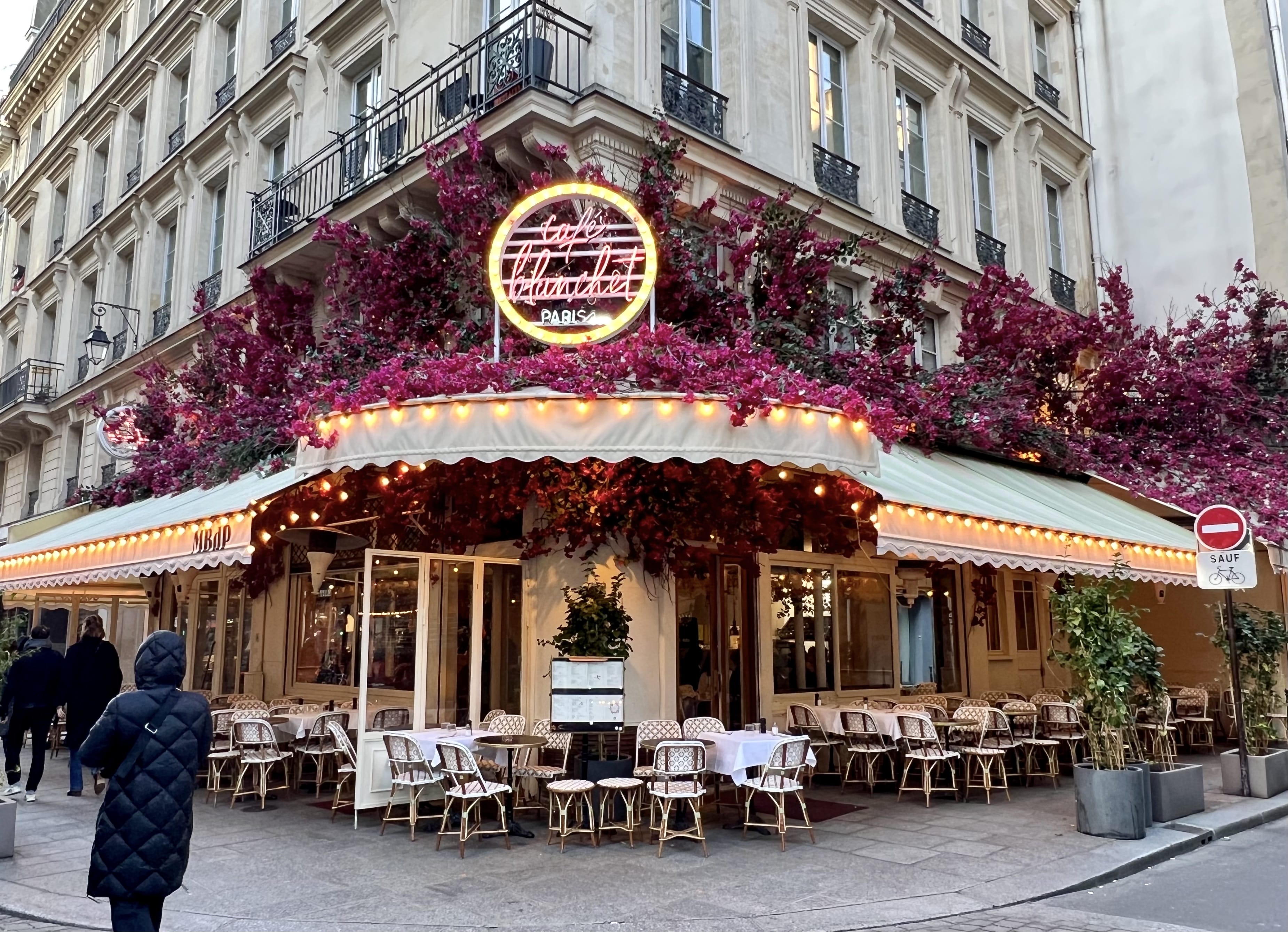 Cafes Und Restaurants In Der Nähe 30+ Best And Most Beautiful Cafes In Paris - The Geographical Cure