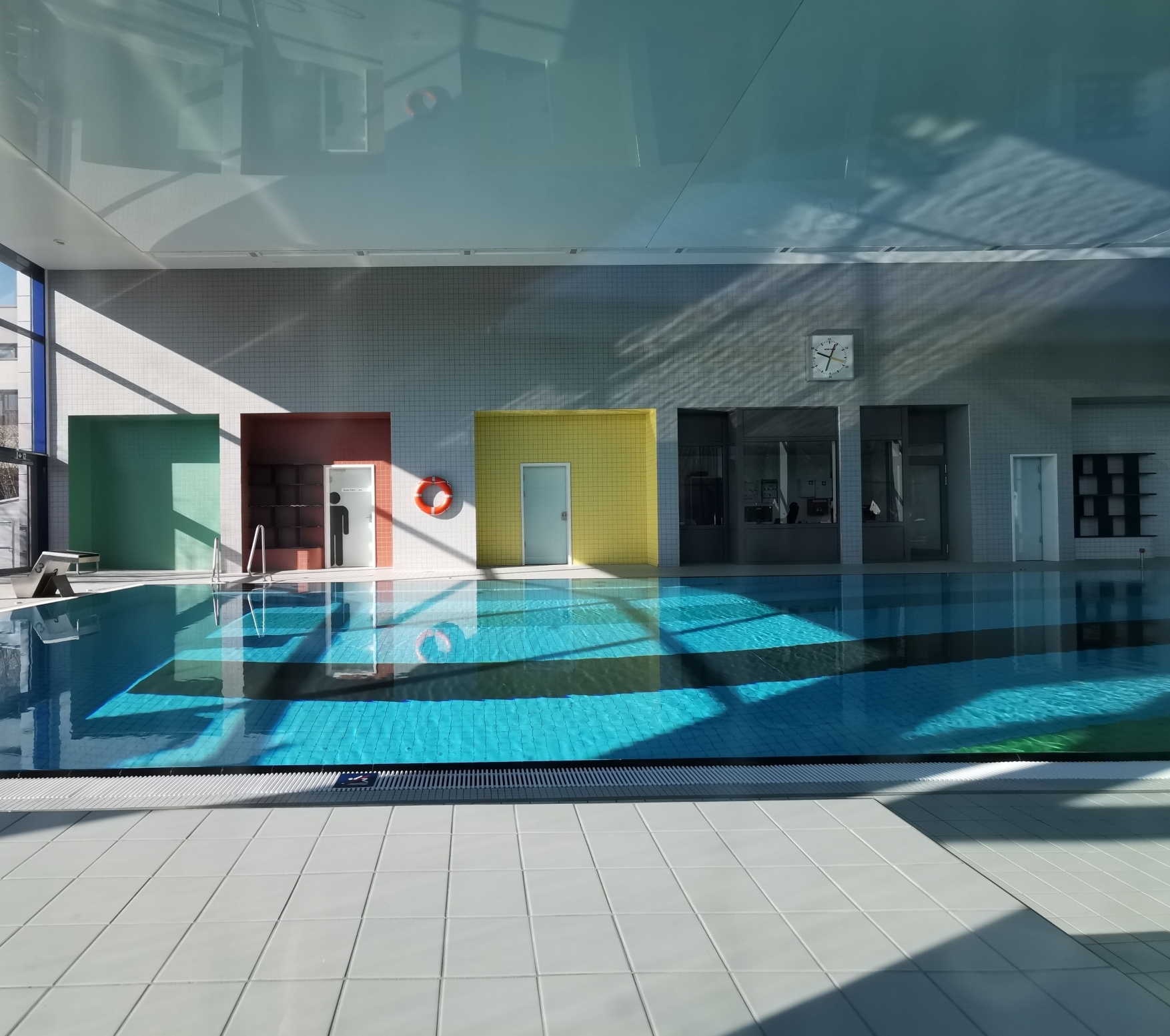 Hallenbad In Der Nähe Jetzt Geöffnet 32 Grad im Hallenbad: Korb heizt das Wasser mittwochs auf, aber wer