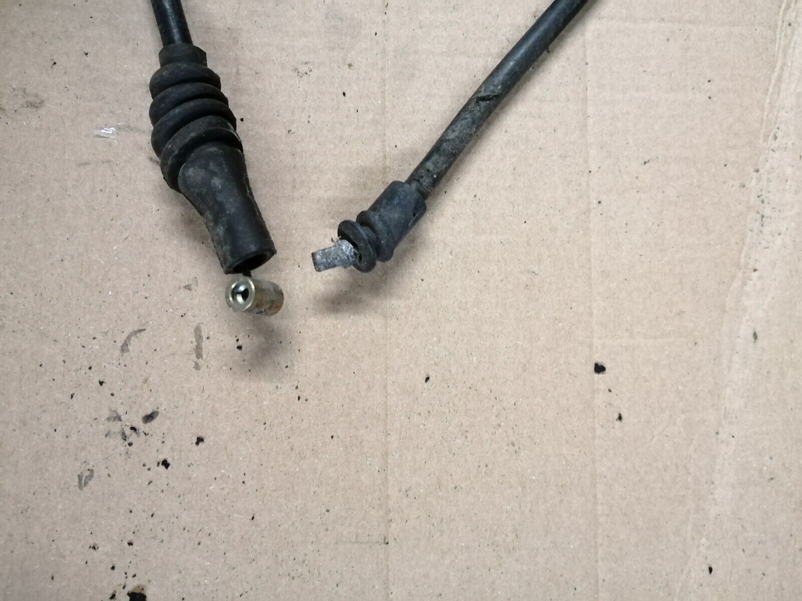 Ausländischer Vater Eines Deutschen Kindes Erhält Duldung 92926+Motor+Motorhaube+Schloss+Ausl%C3%B6sekabel+2118800259+Mercedes
