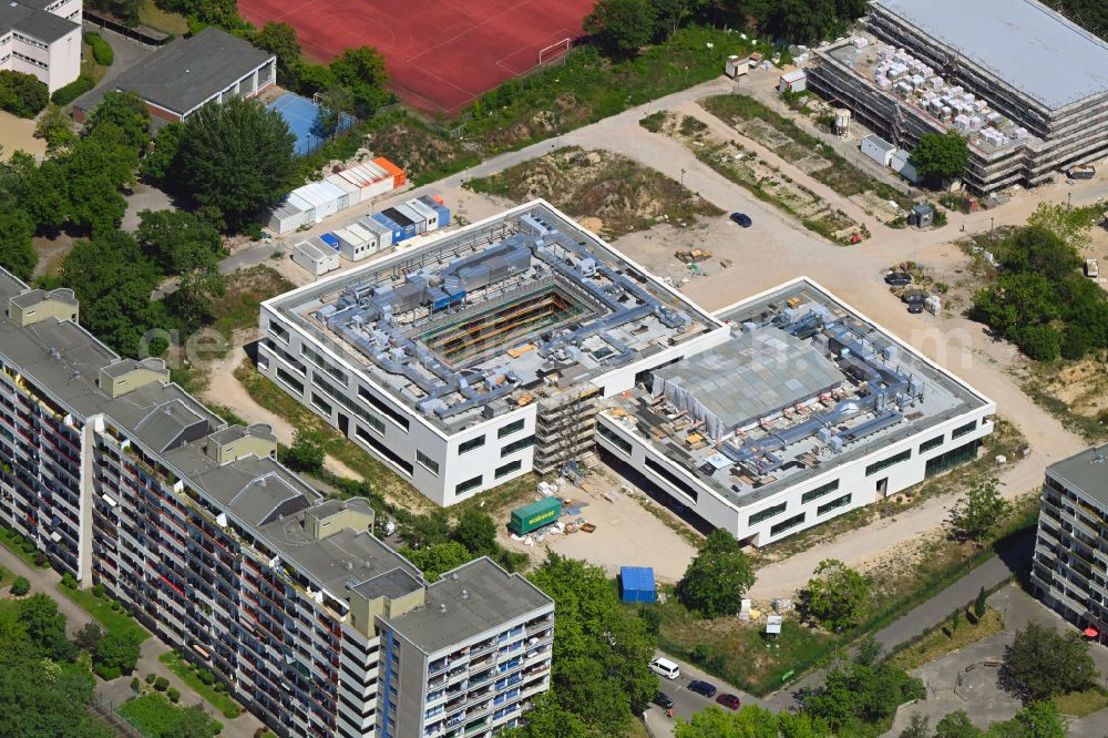 Leonardo Da Vinci Gymnasium Haewererweg Berlin Aerial photograph Berlin - New construction site of the school building