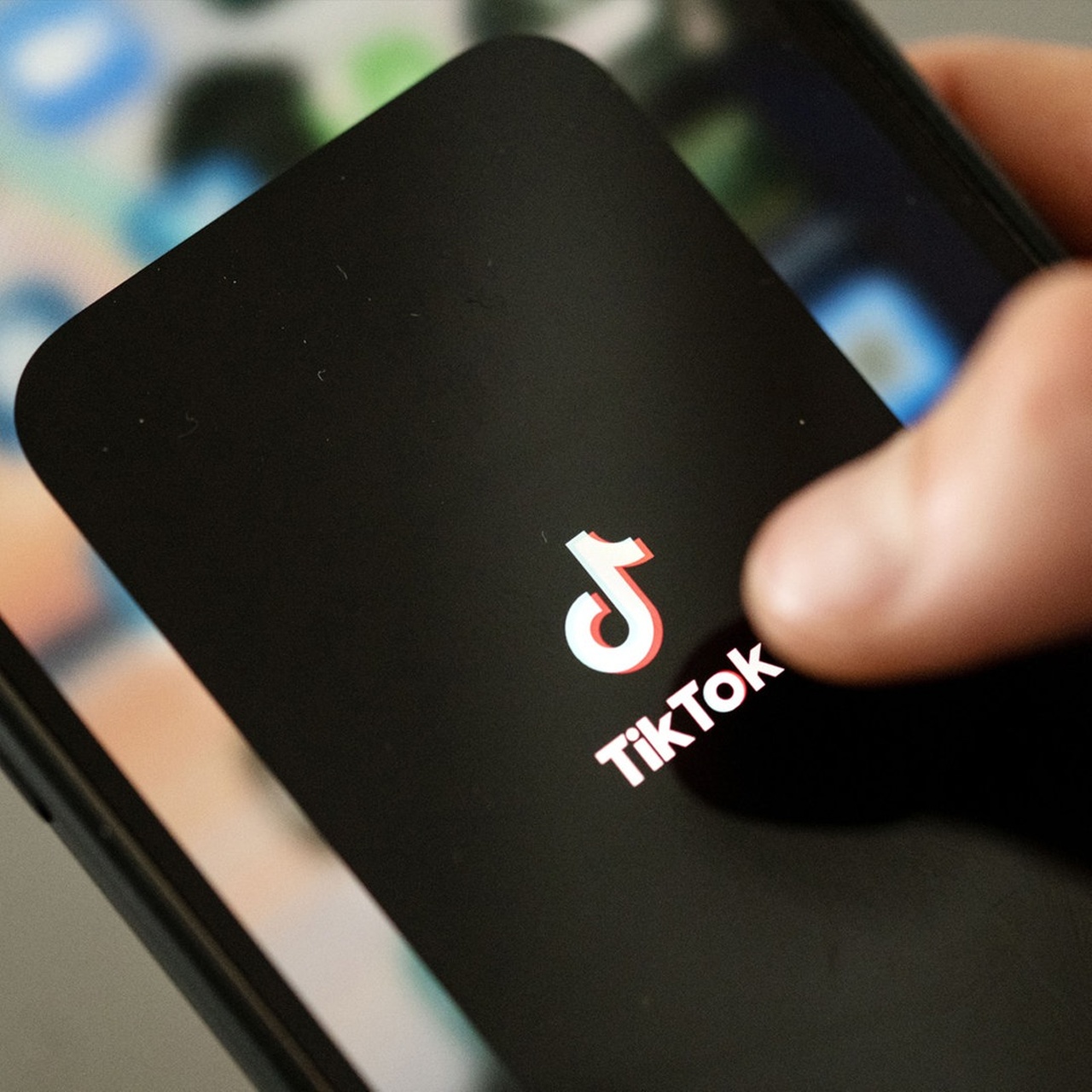Europawahl Briefwahl Bis Wann Abgeben Aktuell · Europawahl: Junge WählerInnen über TikTok erreichen · Podcast