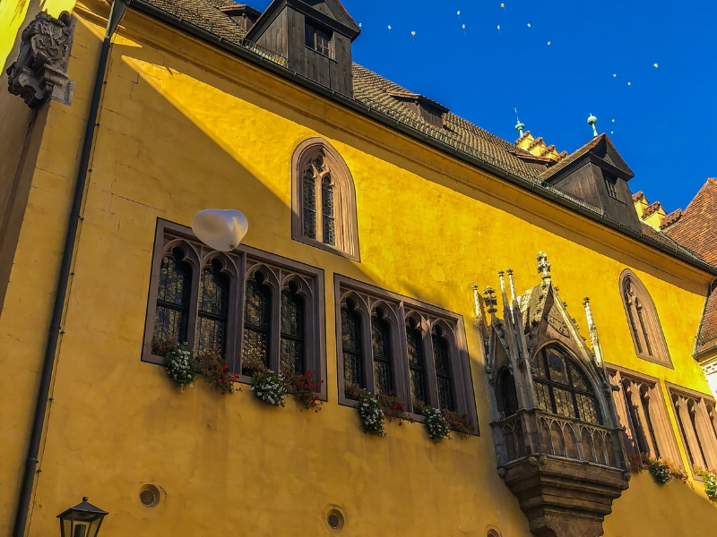 Altes Standesamt & Altes Rathaus Altes Rathaus Regensburg: Discover a Historic Landmark