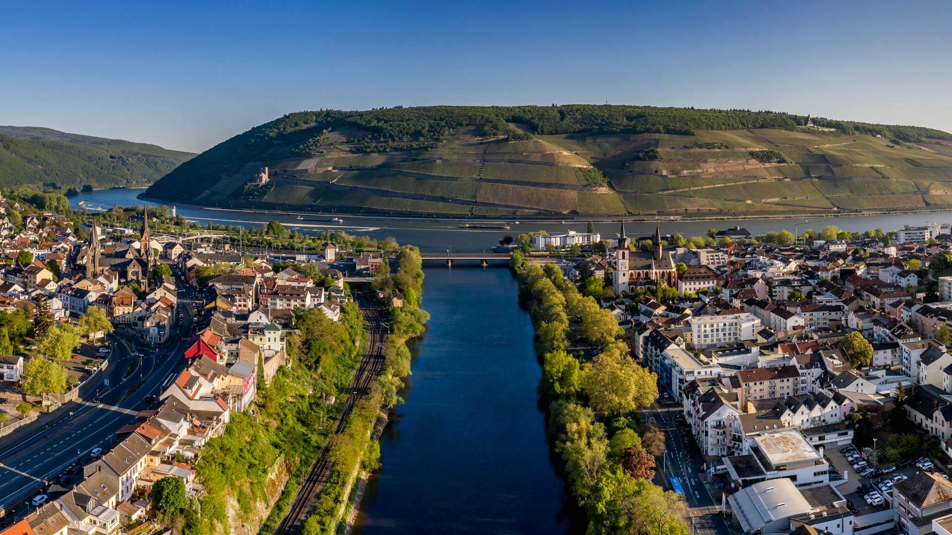 Rhein Main Baugeräte Gmbh & Co Kg At the Rhine-Nahe Corner near Bingen the Nahe flows into the Rhine