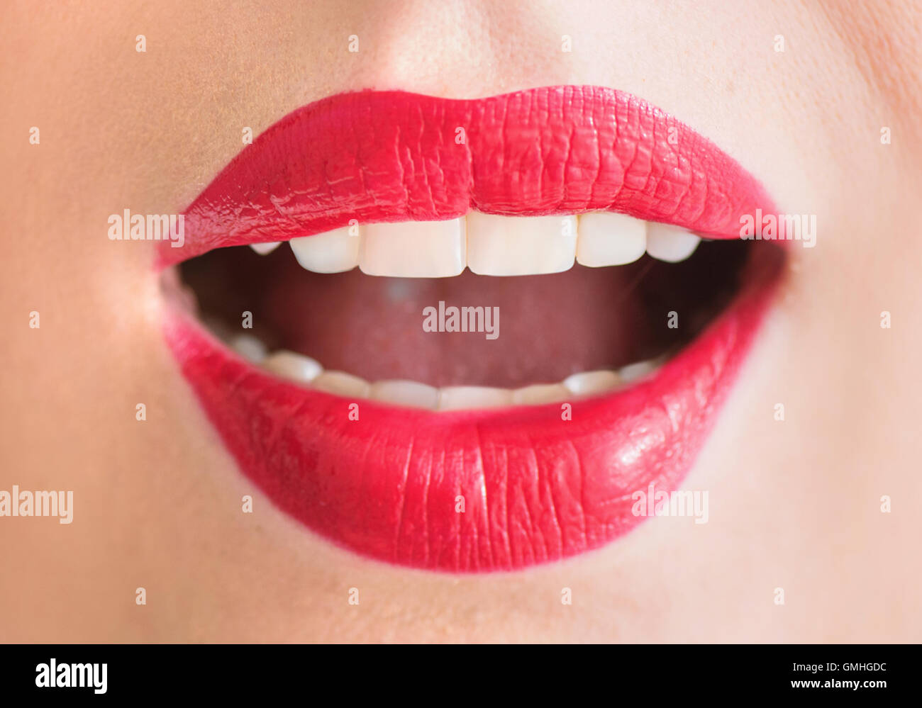 Mund Hand Fuß Wie Lange Ansteckend Auf zungenbiss -Fotos und -Bildmaterial in hoher Auflösung – Alamy