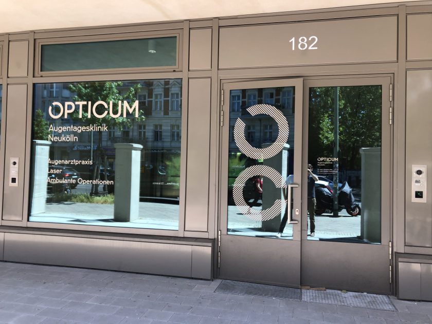 Vision 100 Die Augenärzte Augentagesklinik Mönchengladbach Augenarzt Berlin - Opticum Augentagesklinik Neukölln