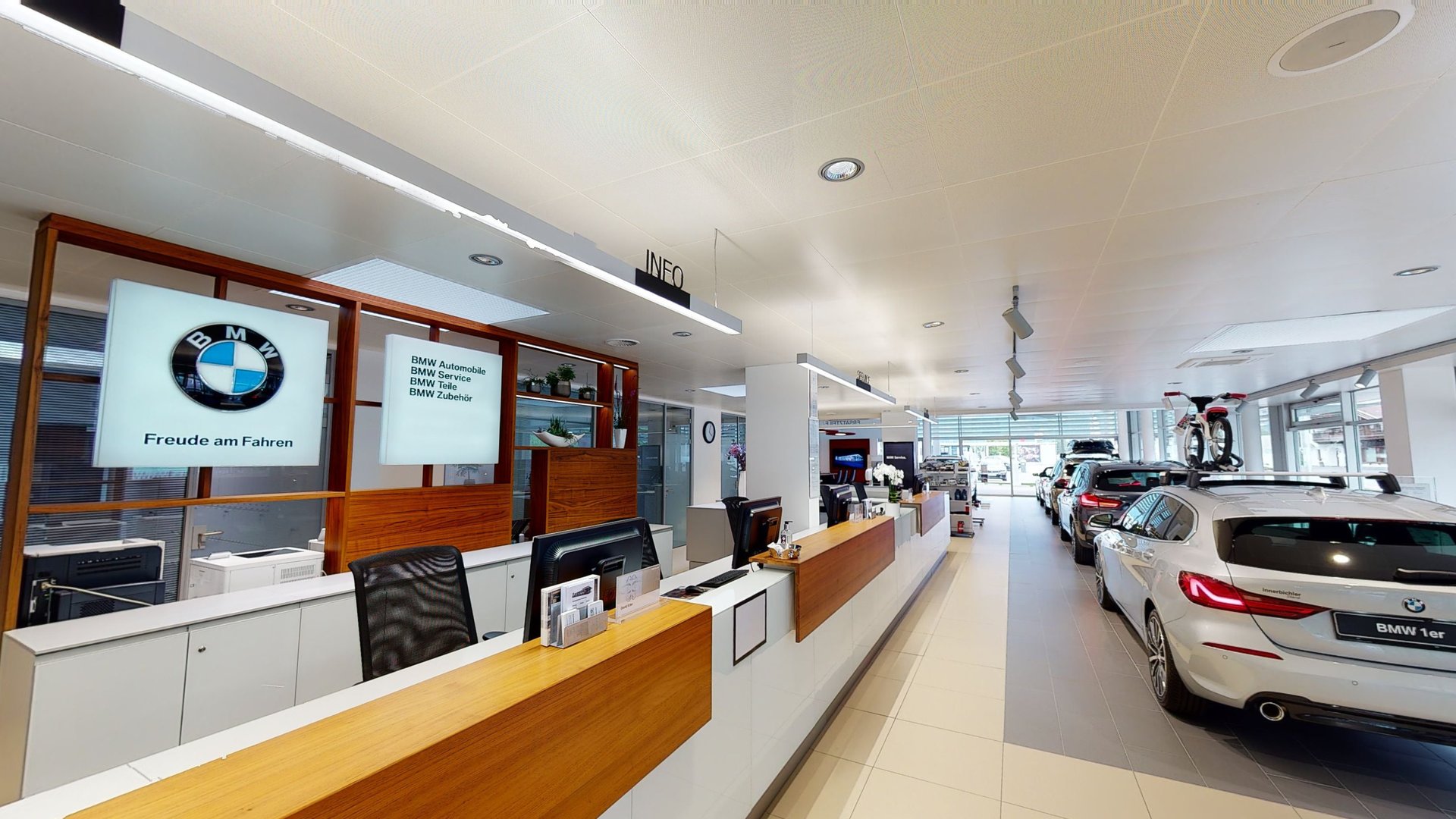 Bmw & Mini Autohaus Rhein Bayreuth Autohaus BMW Innerbichler Ramsau im Zillertal - Matterport 3D Showcase