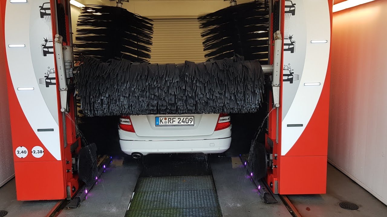 Waschanlage Ohne Bürsten In Der Nähe Autowaschanlage Waschstrasse Car Wash lavage de voiture Autowaschanlage