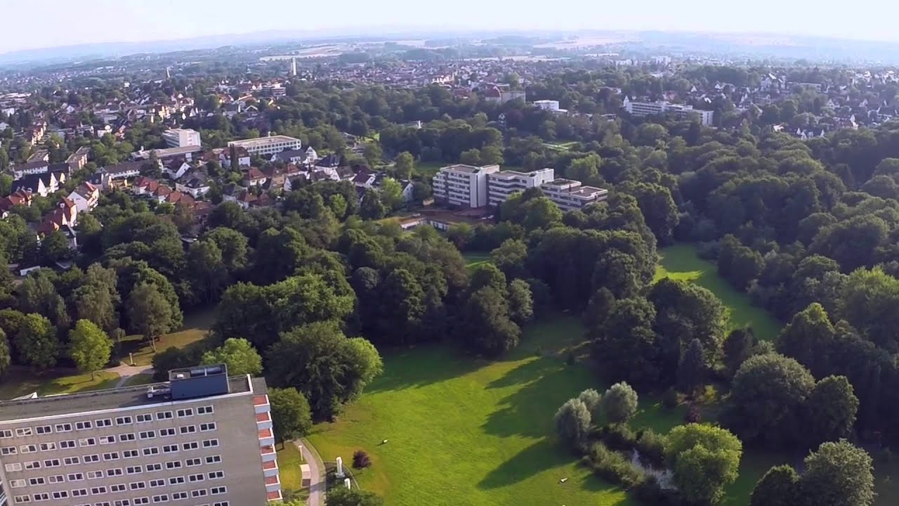 Median Klinik Flachsheide Bad Salzuflen Rezensionen Bad Salzuflen Salzetalklinik Umgebung aus der Luft - YouTube