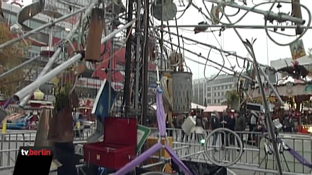 Kmab Schrott Und Service Berlin Gmbh Berlin und der der Schrott-Weihnachtsbaum - YouTube