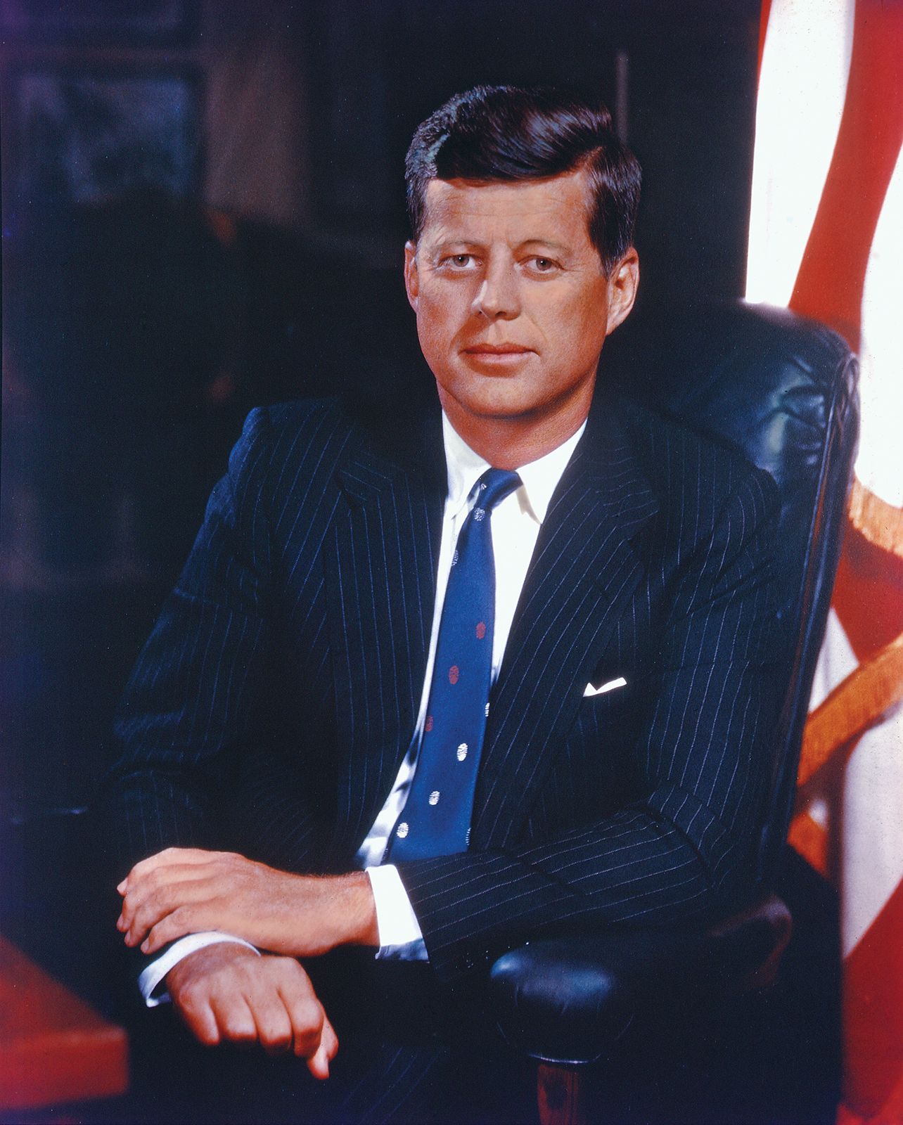 Kennedy's Bar & Restaurant Sendlinger Tor Platz München Biografi John F Kennedy Dalam Bahasa Inggris
