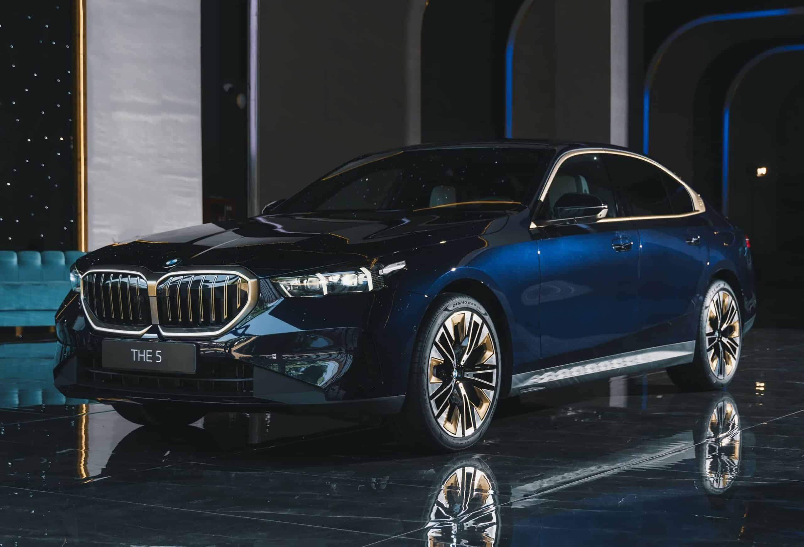 Bmw Niederlassung Nürnberg Autohaus Neu- Und Gebrauchtwagen Werkstatt BMW Details 2024 BMW 5 Series And i5 In Unusually Long Video