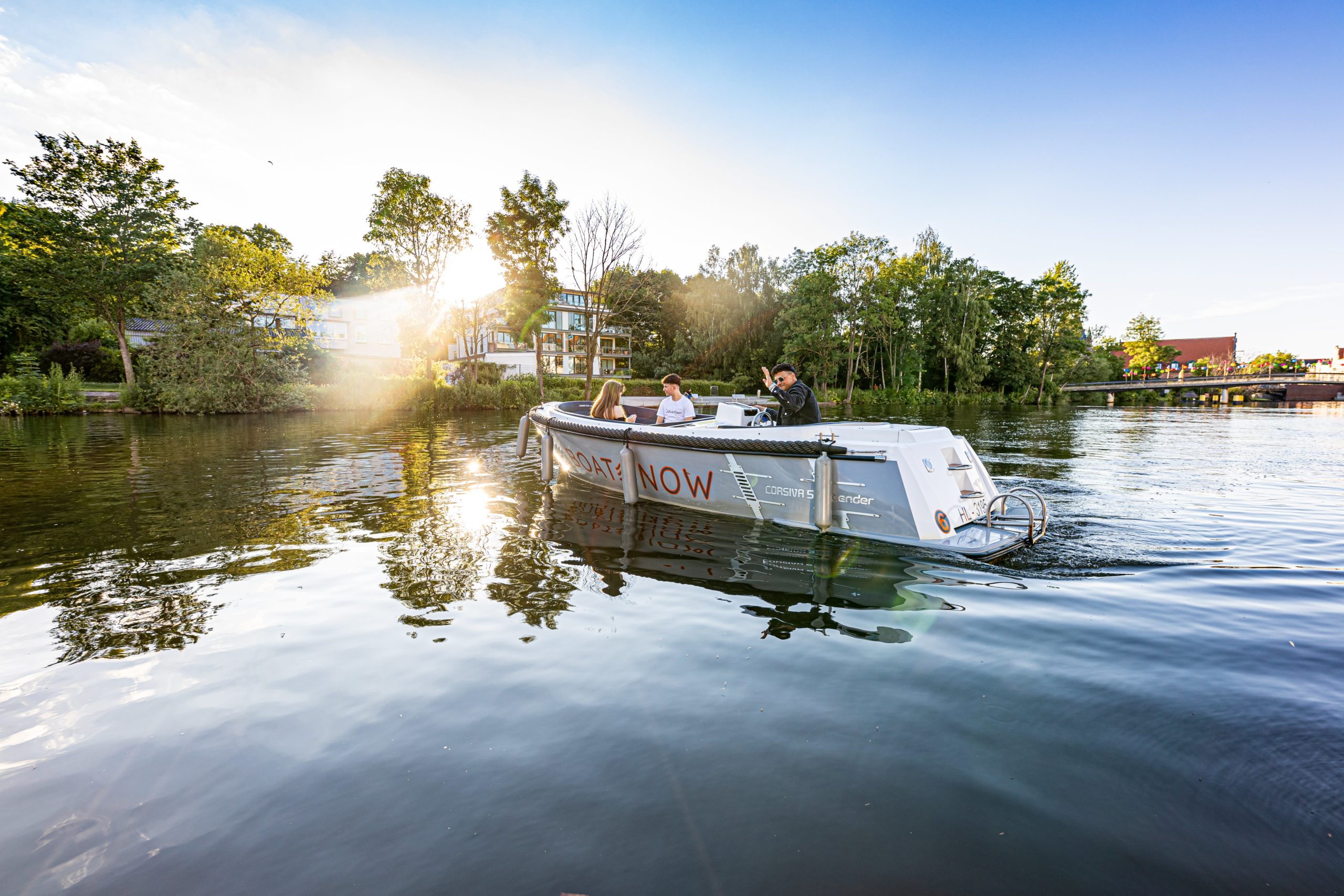 Boat-now Lübeck An Der Obertrave Lübeck