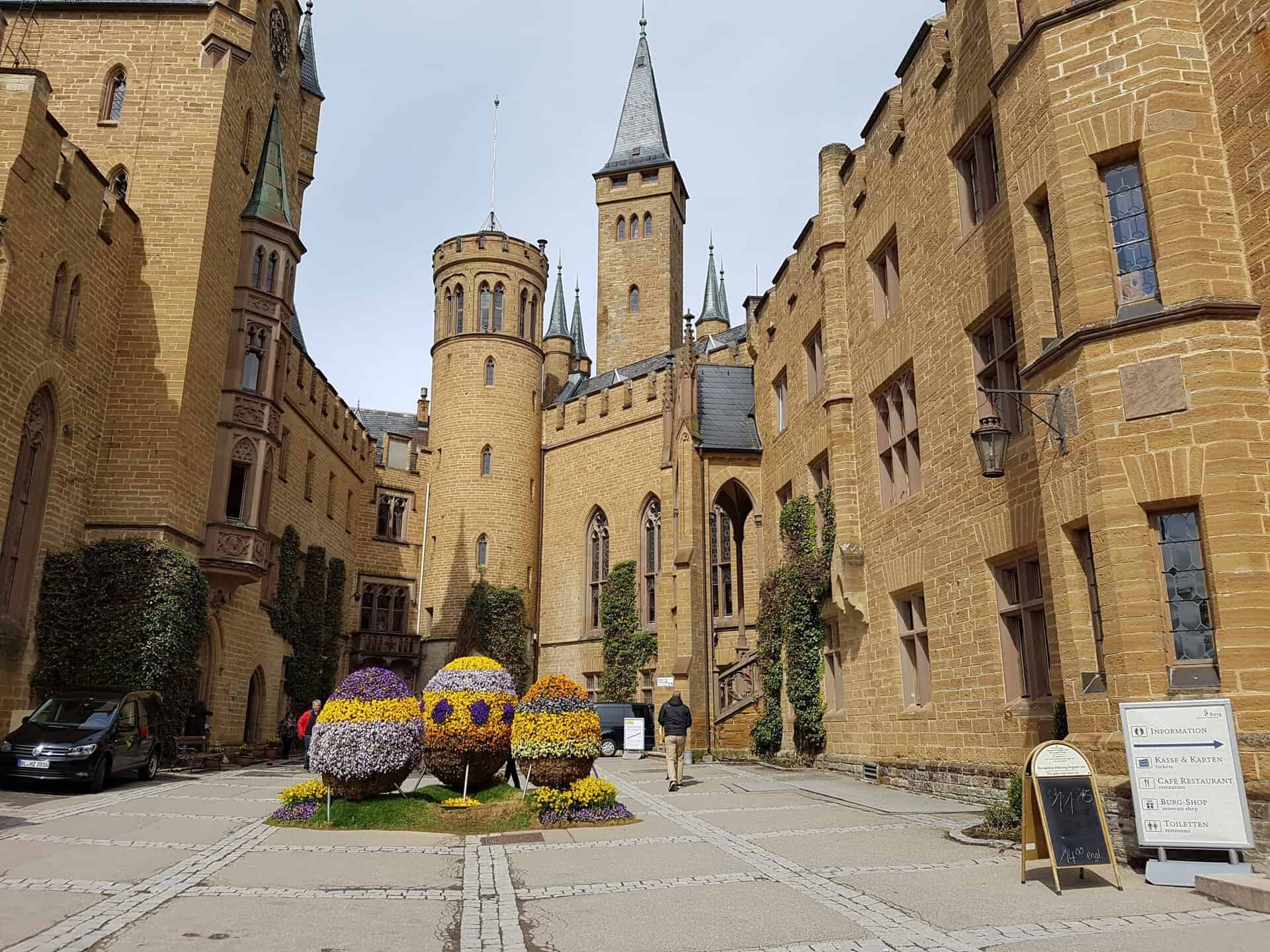 Hohenzollern Apotheke Am Ring Hohenzollernring Münster Burg Hohenzollern - beliebtes Ausflugsziel am Rand zur Alb