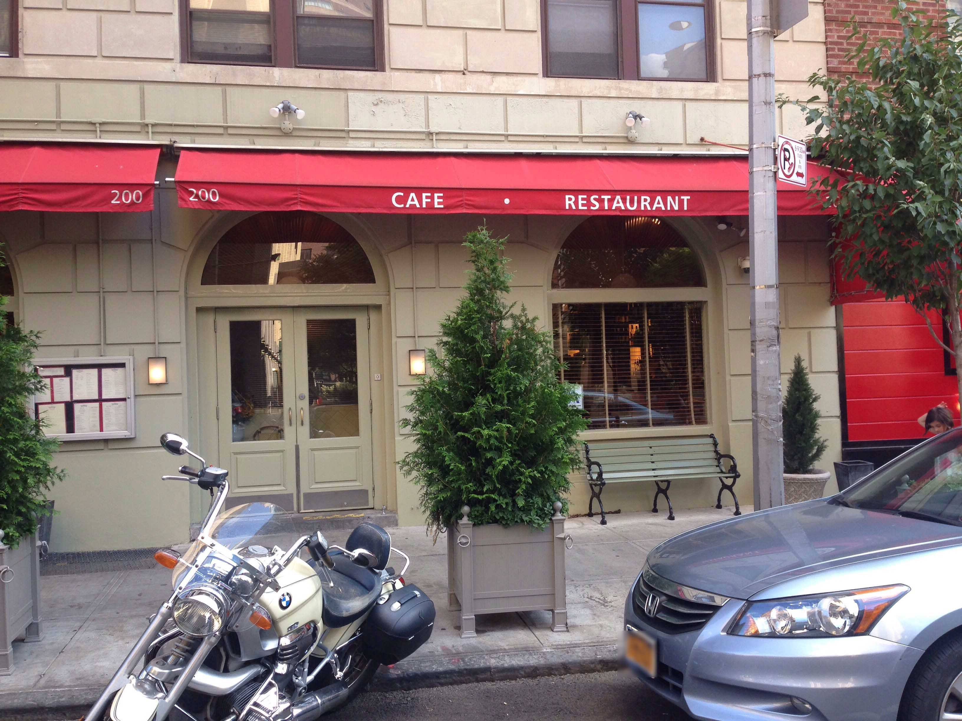 Ariston Restaurant Heiligkreuzgasse 29 60313 Frankfurt Am Main Cafe Luxembourg, New York, New York City