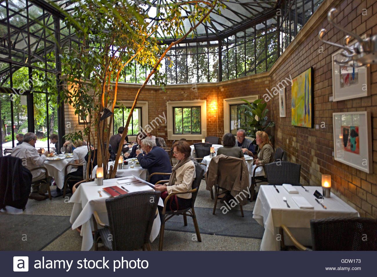 Cafes Im Umkreis Von 20 Km Cafe Wintergarten In Literaturhaus Berlin