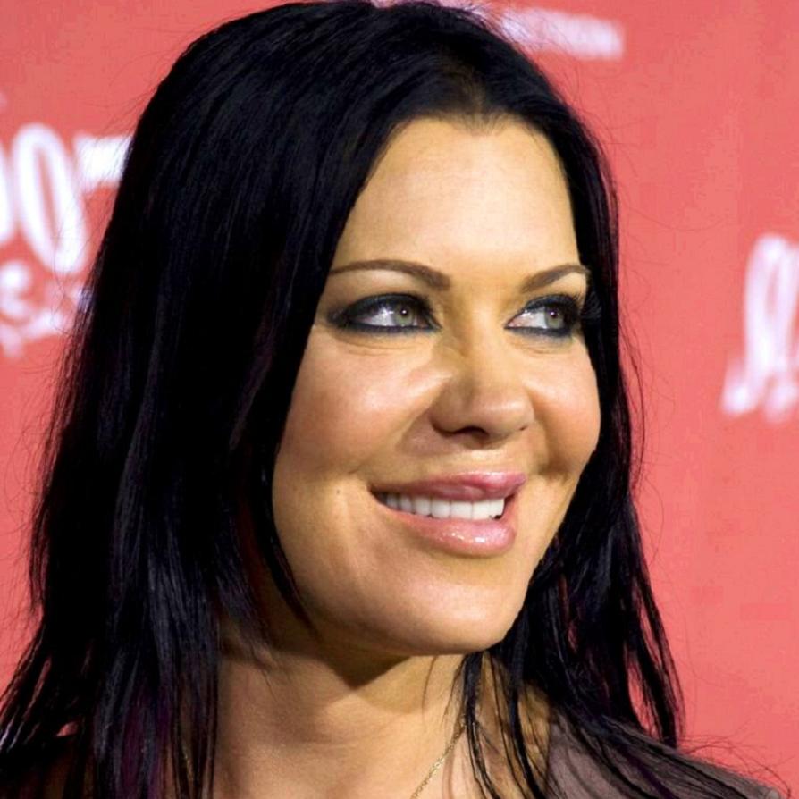 Chyna Cut Salon - Friseur Wiesbaden Chyna (WWE) Bio, Net Worth, Height, Age at Death