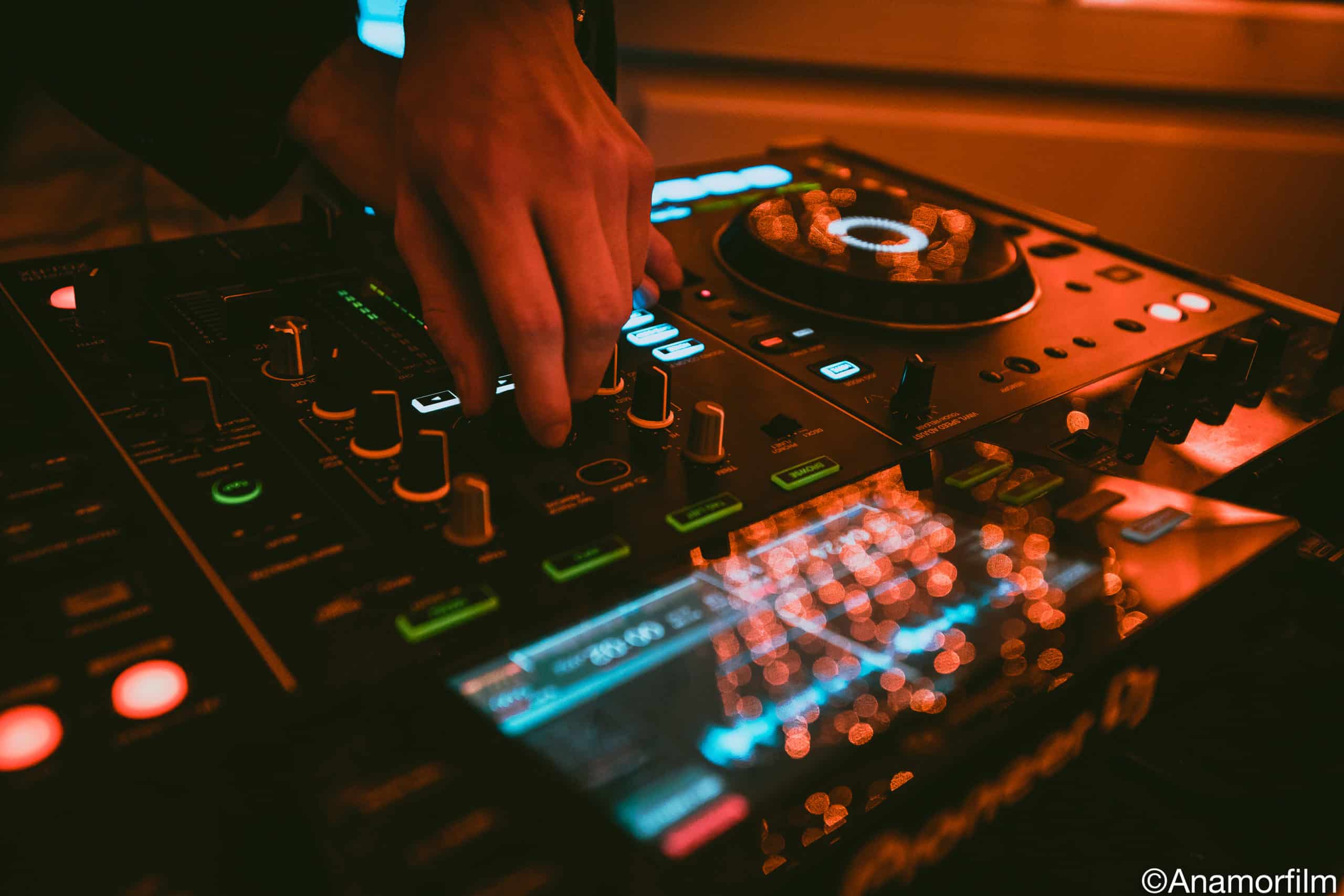 Mix Markt Berliner Freiheit 9b 28327 Bremen Comment mixer rapidement deux musiques en 5 étapes - Deviens DJ