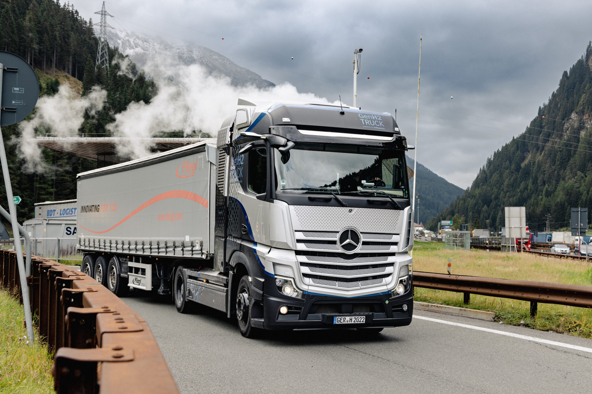 Lkw Führerschein Verlängerung Formular ärztliche Untersuchung Daimler: Höhenerprobungen mit Wasserstoff-LKW – Truck & Trailer Welt