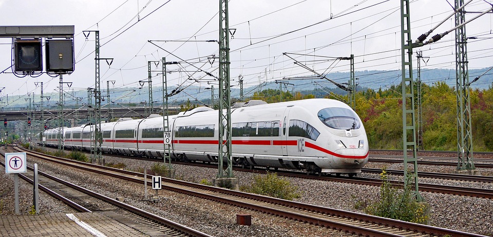 Deutsche Bank Mülheim An Der Ruhr Deutsche Bahn Ice High-Speed Rail · Free photo on Pixabay