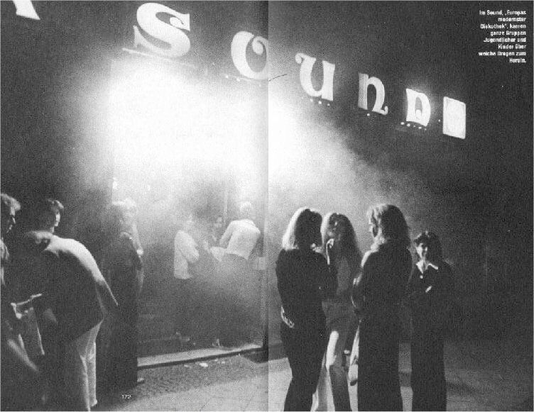 Diskothek In Der Nähe Jetzt Geöffnet Disco Sound Berlin 70er Jahre | Zoo station, Grunge photos, West berlin