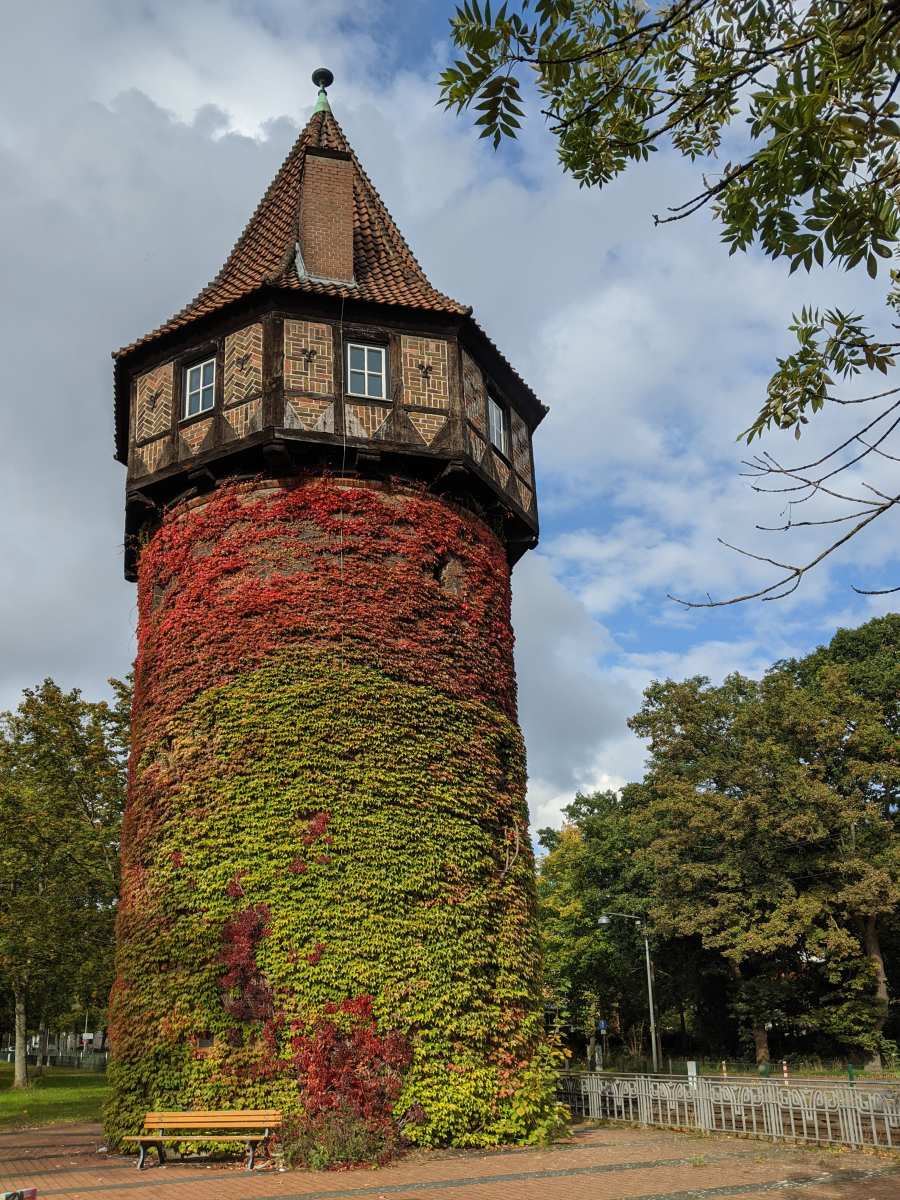 Turm Der St. Petri Kirche Döhrener Turm - Teil der ehemaligen Landwehr von Hannover
