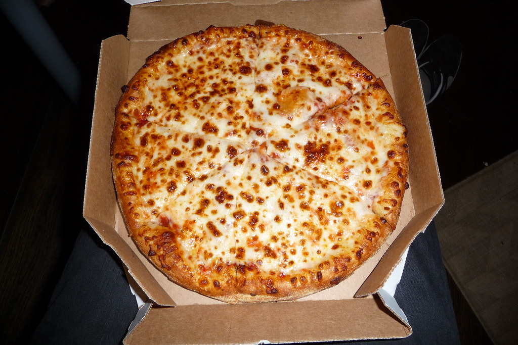 Pizza In Meiner Nähe Jetzt Geöffnet Domino's Pizza | Small hand-tossed cheese pizza | The Pizza Review | Flickr