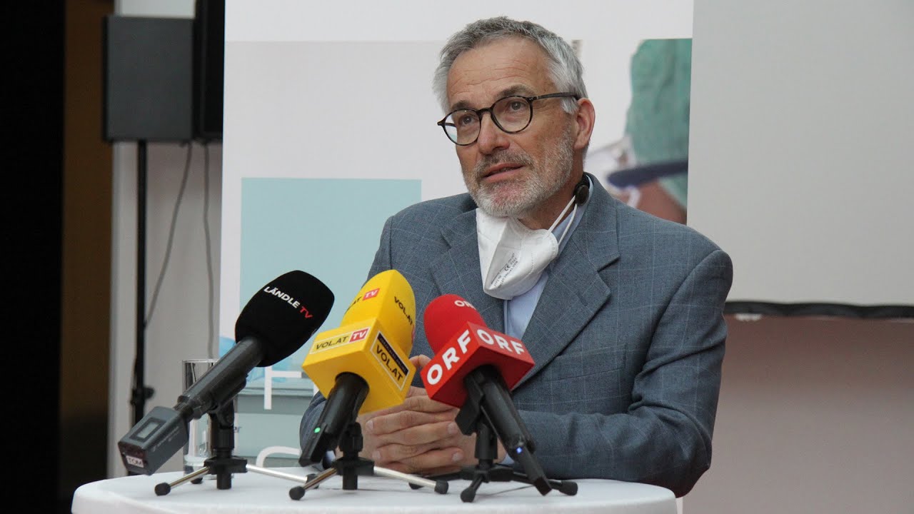 Herr Dr. Med. Wolfgang Große Darrelmann Dr. Wolfgang Hofmann: Verschiebung von Operationen "für alle schwierig