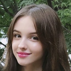 Elina Hummel Fachärztin Für Frauenheilkunde Und Geburtshilfe Elina Karimova - Age, Family, Bio | Famous Birthdays