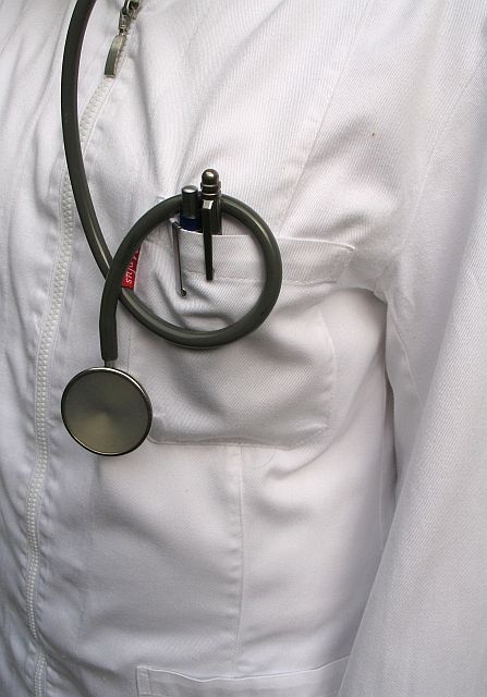 Hausarzt Dr Med Tobias Armbruster Facharzt Für Allgemeinmedizin Erfolgreich gegen Krampfader, Besenreiser und Co.: Oktober 2010