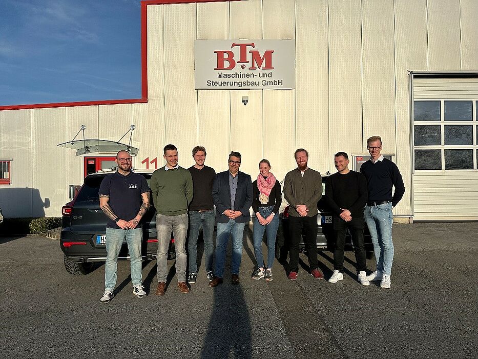 Btm Baustoff-technik + Mischwerke Gmbh Asphaltmischwerk Bielefeld Exkursion zur BTM EUROPE Blechverbindungstechnik GmbH | Laboratorium