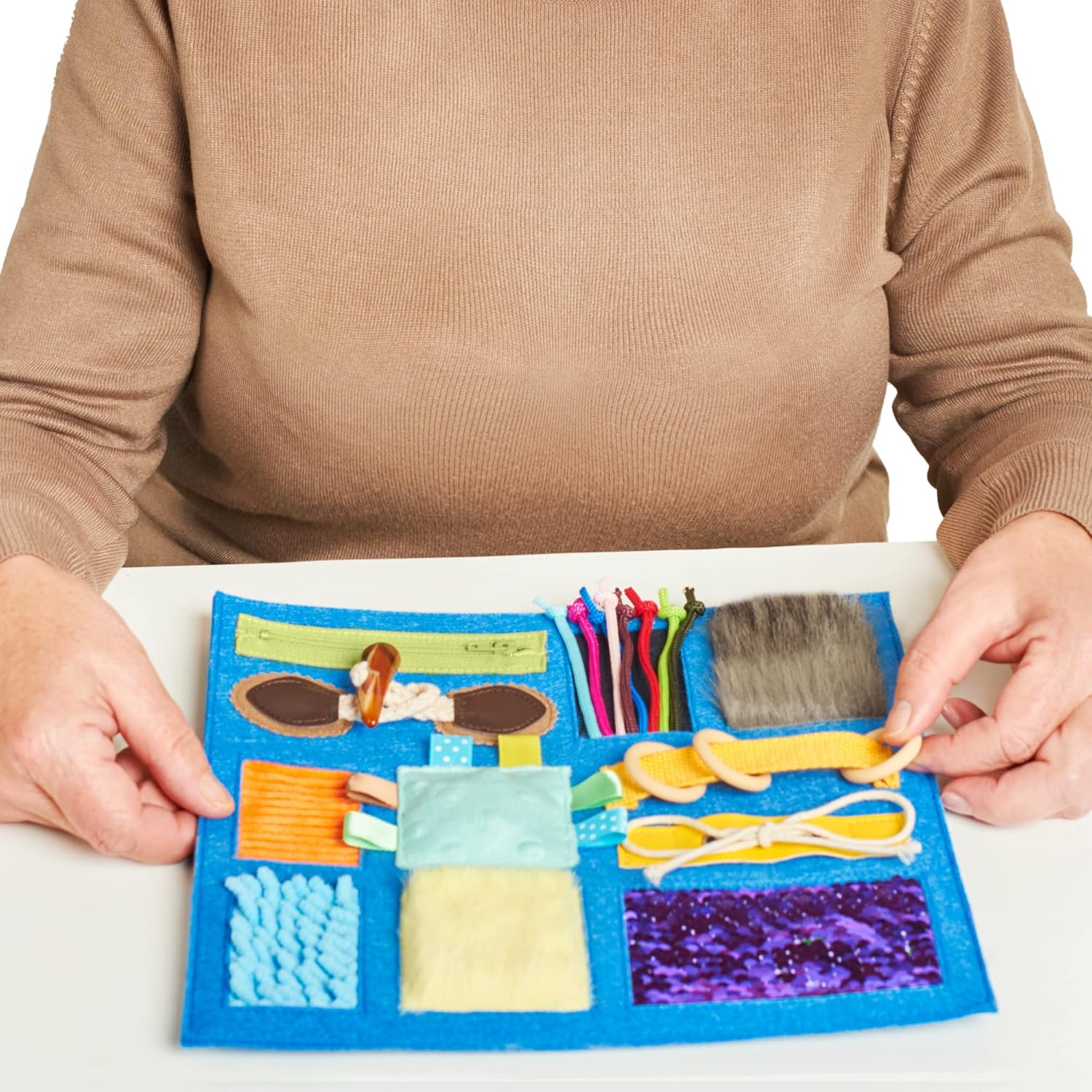 Pflegeheime Für Demenzkranke In Der Nähe Fidget Blanket for Dementia | Calming & Comforting Dementia Activities