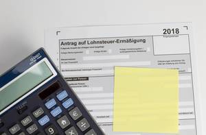 Formular Austritt Aus Der Kirche Finanzamt Steuererklärung ausfüllen - Creative Commons Bilder