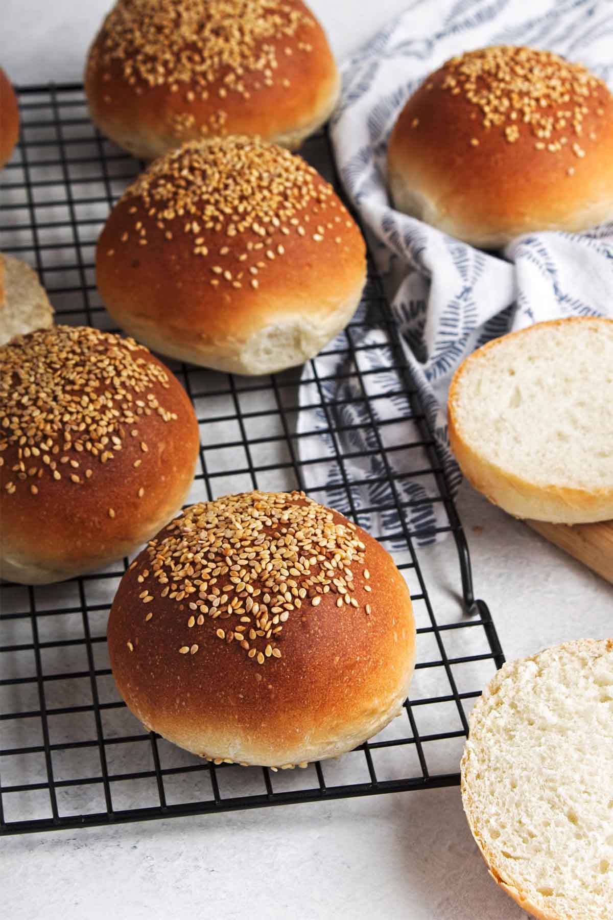 Bun Bites Beef Wolbecker Straße Münster Fluffy Vegan Burger Buns (Hamburger Bun Recipe) » Joyful Dumplings