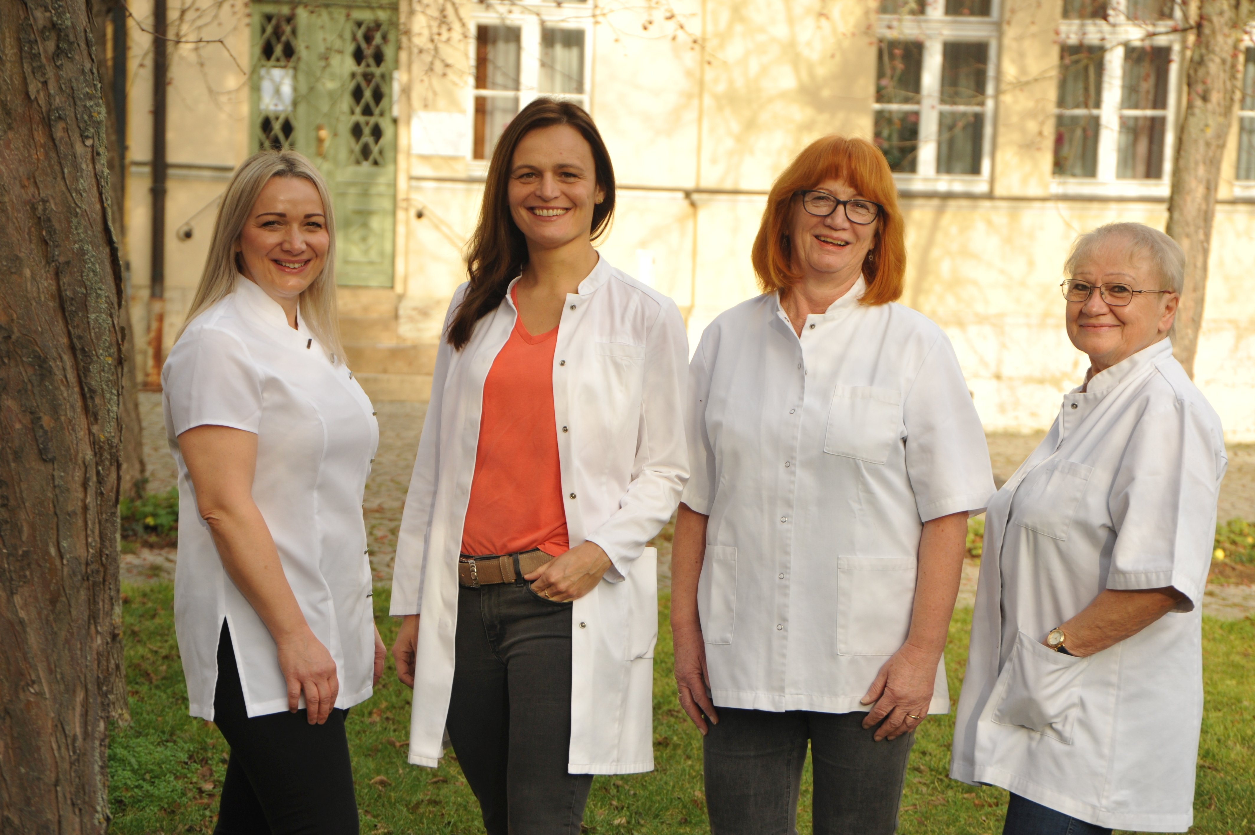 Selma Aksu Fachärztin Für Frauenheilkunde Und Geburtshilfe Frauenarztpraxis Dr. Helgert - Willkommen
