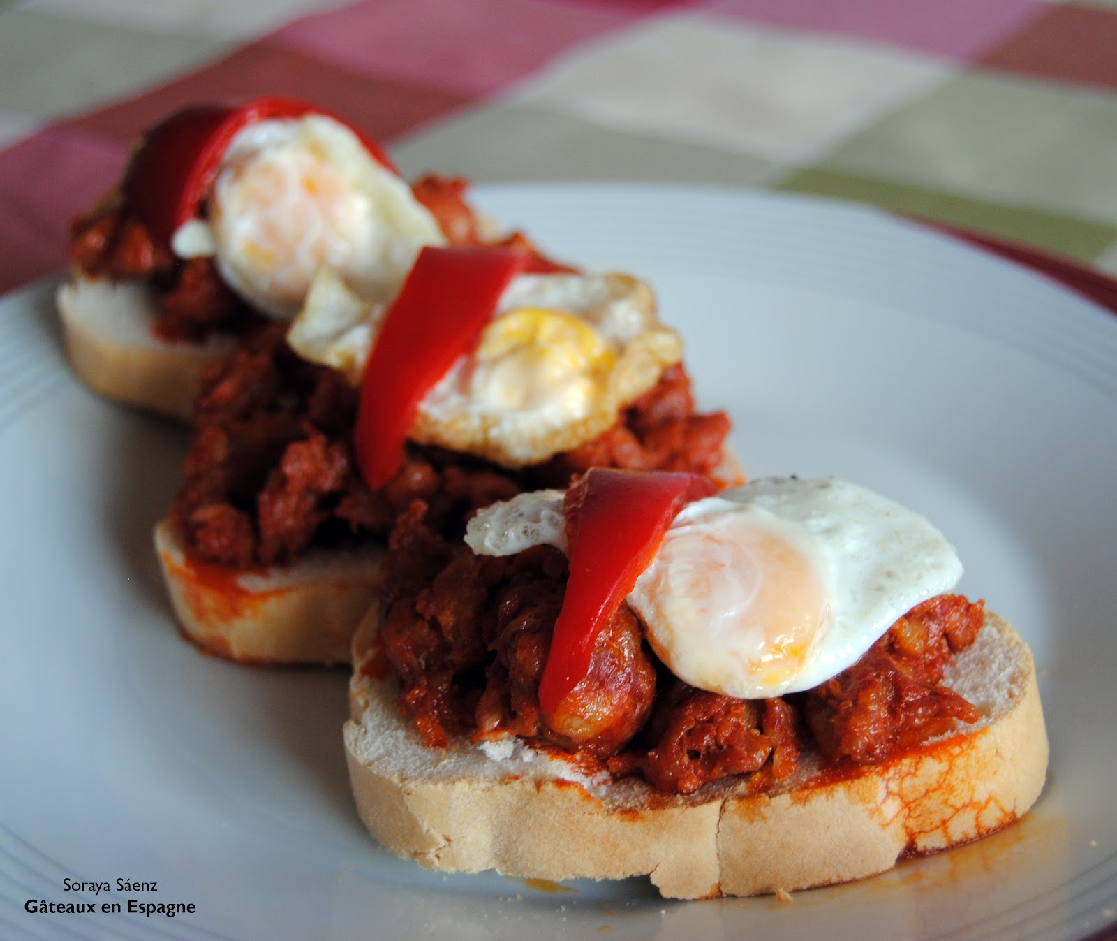 Tapas Bar Und Restaurant - Bochum GÂTEAUX EN ESPAGNE: 'Cojonudo', une 'tapa' espagnole avec du chorizo