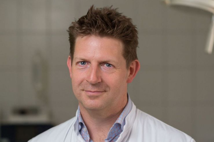 Orthopädie Am Weißen Hirsch Dr. Med. Holger Nagel GEFÄSSMEDIZIN DR. MED. TOBIAS HIRSCH :: Dr Tobias Hirsch