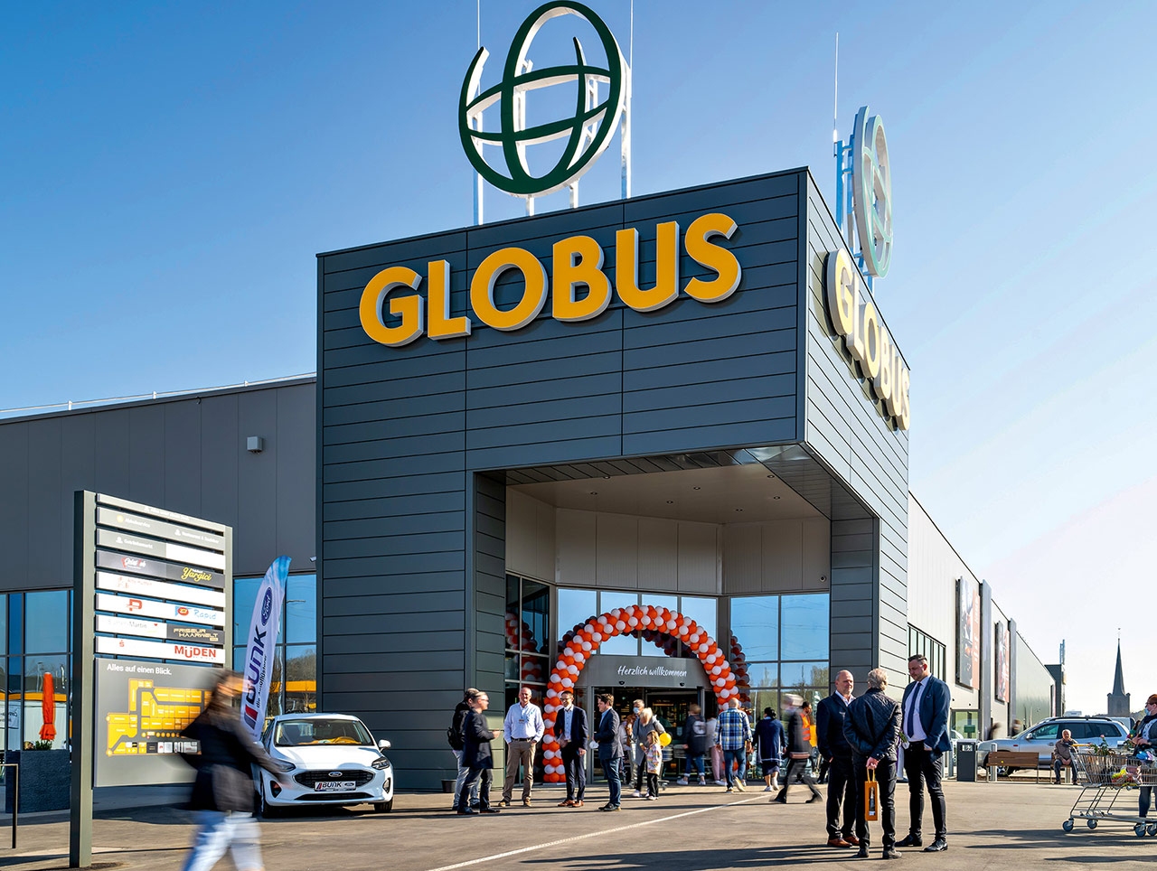Globus Baumarkt Oldenburg Ammerländer Heerstraße Oldenburg Globus eröffnet Markthalle in Wesel mit 120 Meter langer Gastronomie