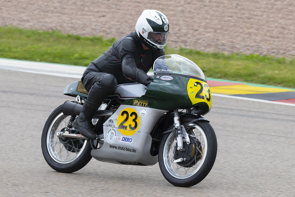 Goldstube24 Dipl Ing Hans Zöbelein öffnungszeiten Hans-Georg Stutz / GER / Norton Petty Manx M30 / 1969 | Flickr