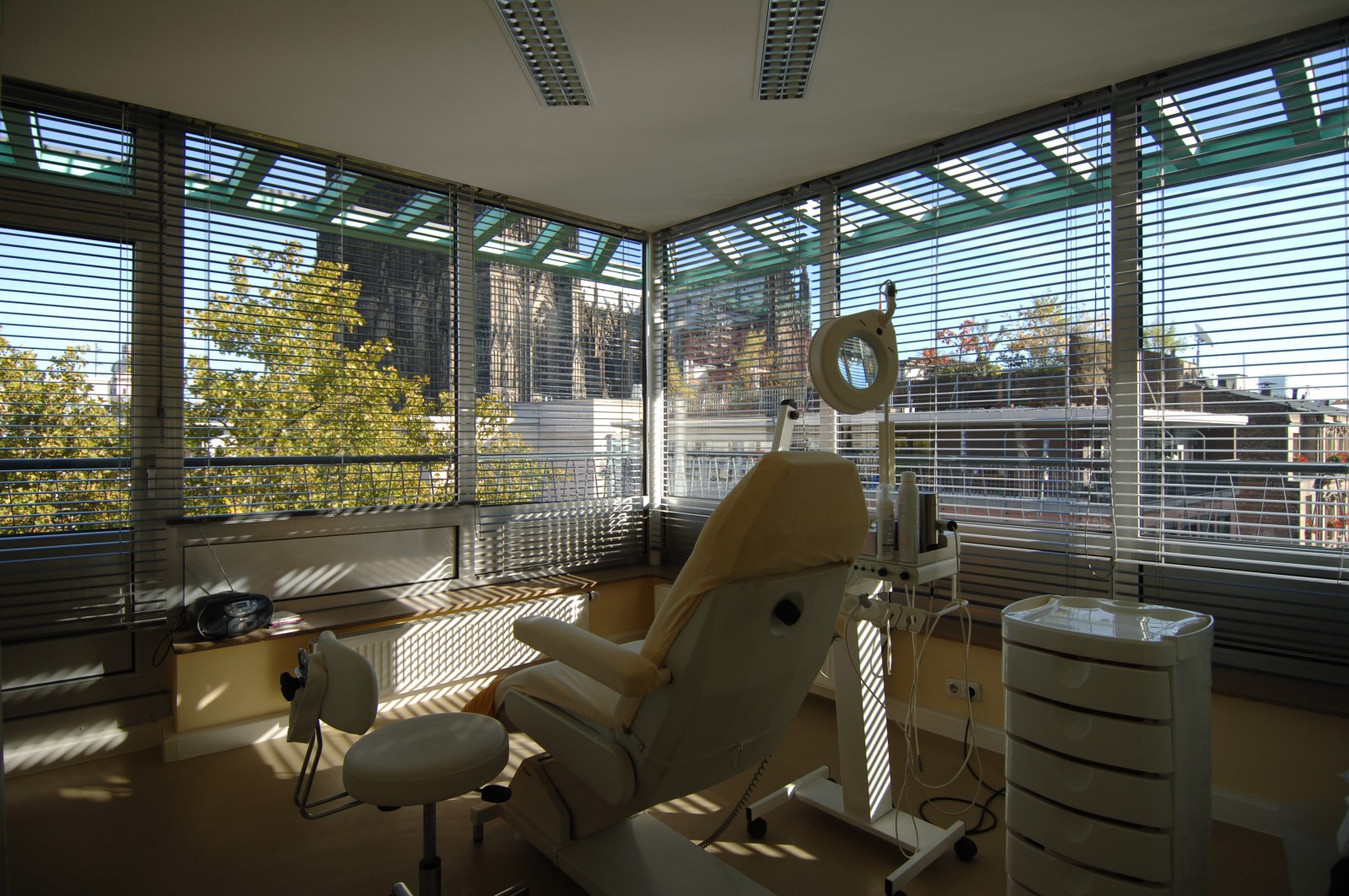 Mvz Dermatologisches Zentrum Bonn - Hautarzt Am Friedensplatz Hautarzt Köln | Dermatologie am Dom Haut & Venen - Köln Innenstadt