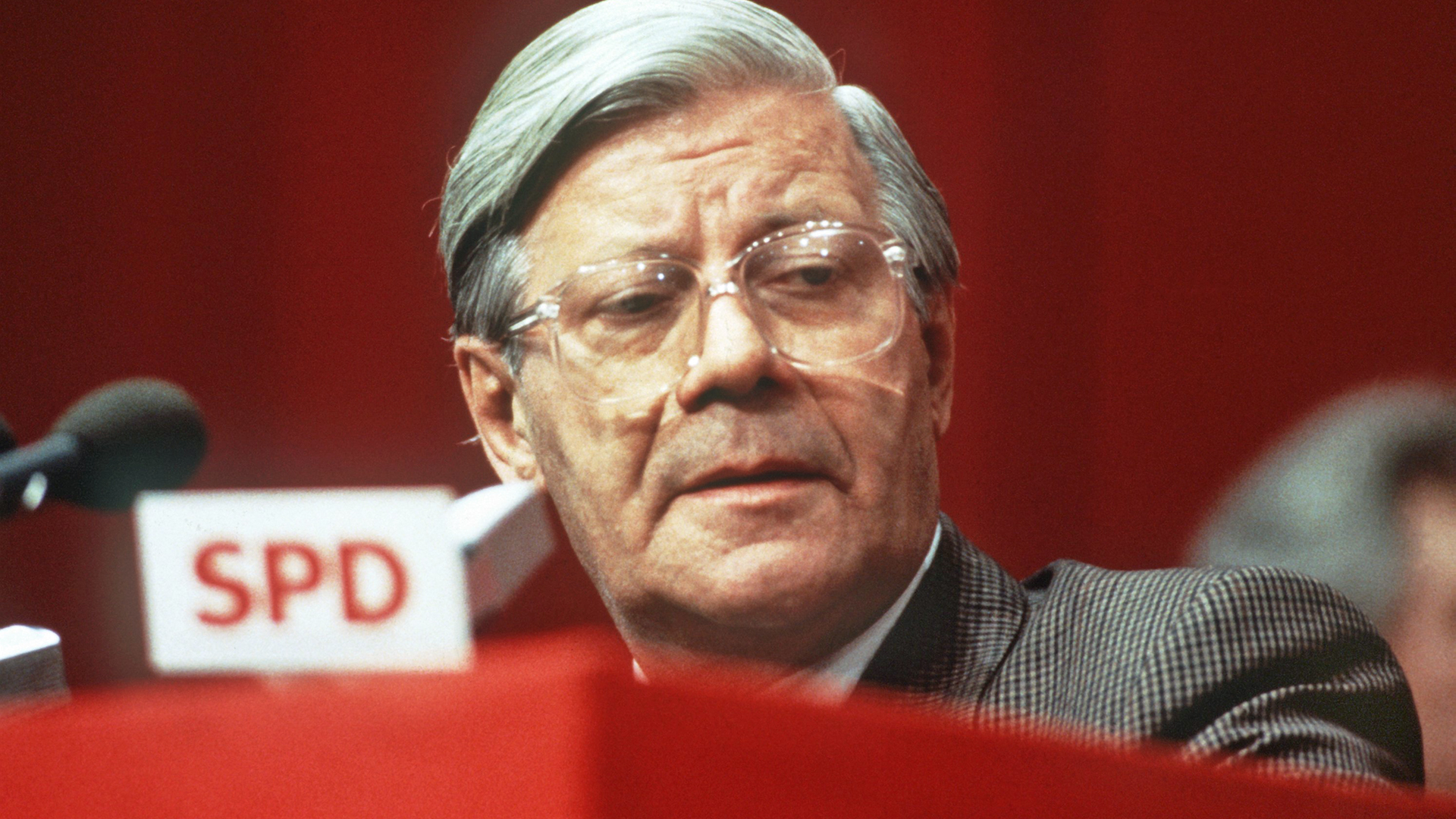Helmut Und Helmuts Kfz- Werkstättle Gmbh Helmut Schmidt - Eine Karriere in Bildern | NDR.de - Geschichte - Menschen