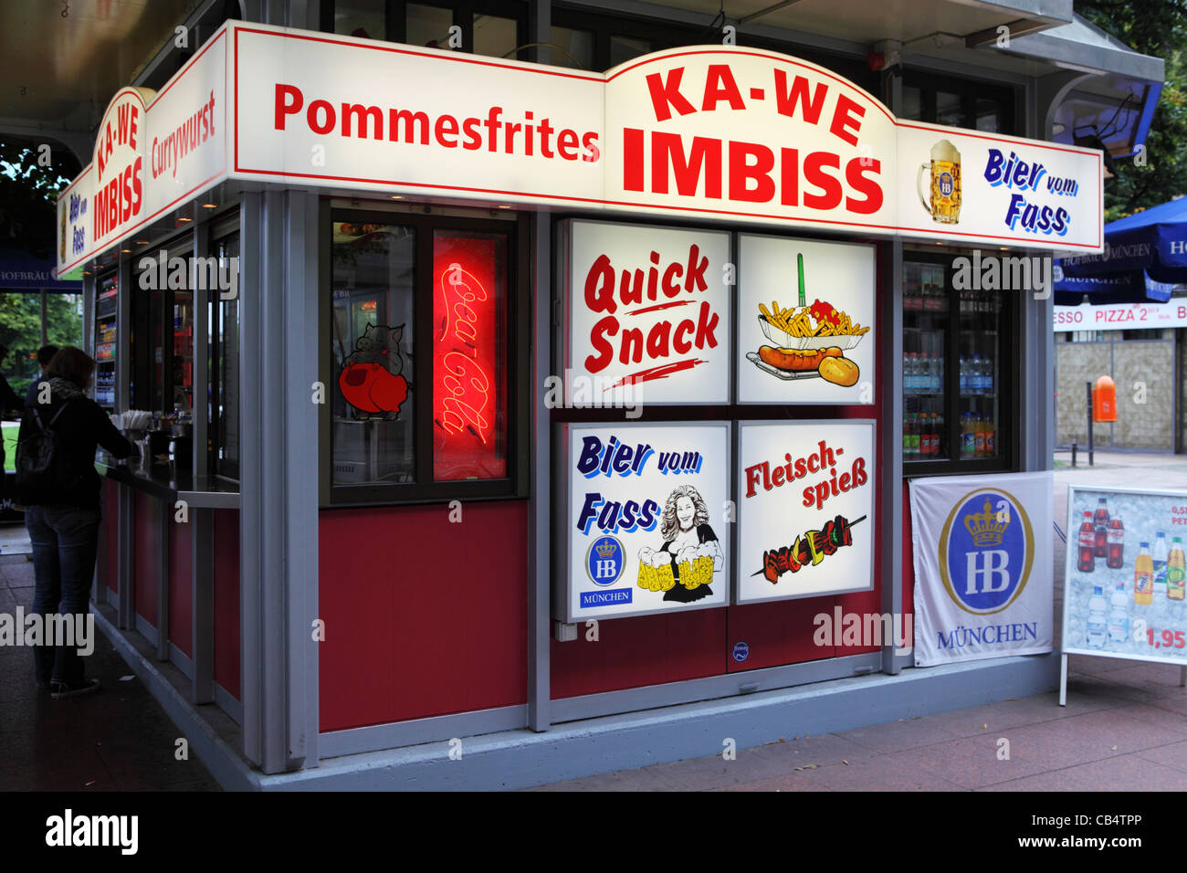 Imbiss In Der Nähe Jetzt Geöffnet Imbiss Stockfotos & Imbiss Bilder - Alamy