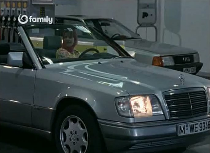 Ihre Frauenärztin In Leverkusen - Praxis Karla Schlör IMCDb.org: 1983 Audi 100 C3 [Typ 44] in "Dr. Stefan Frank - Der Arzt