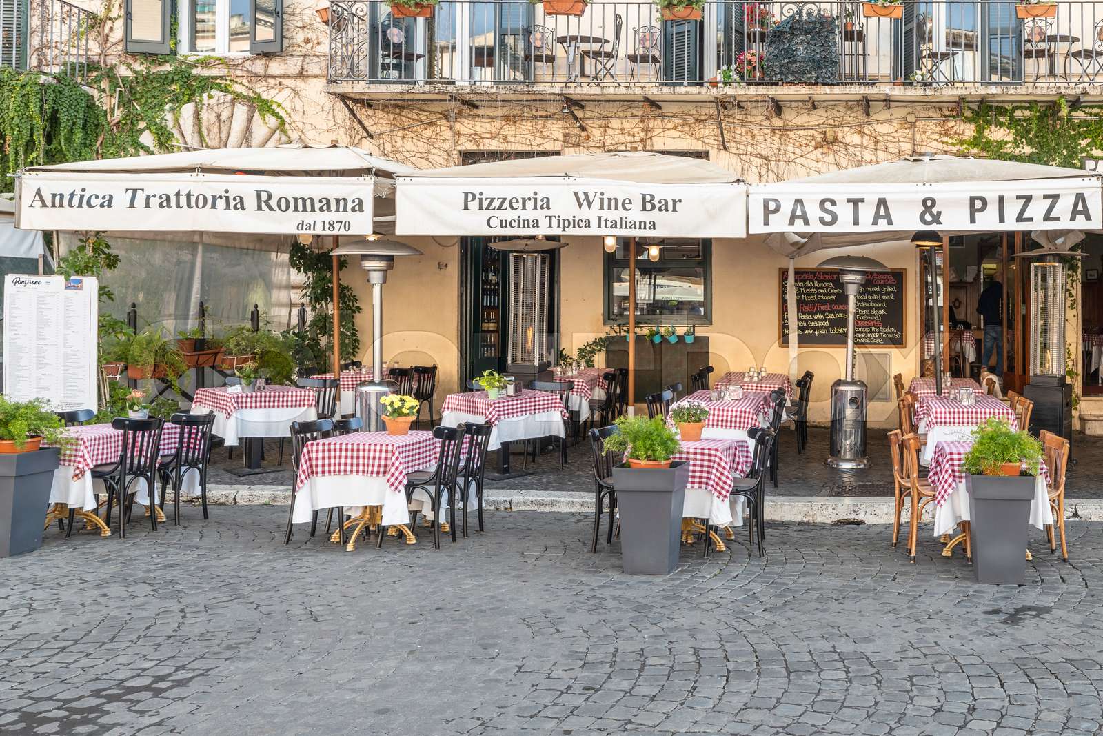 Italienisches Restaurant In Der Nähe Jetzt Geöffnet Italienisches Restaurant und Pizzeria im Herzen der Piazza Navona in