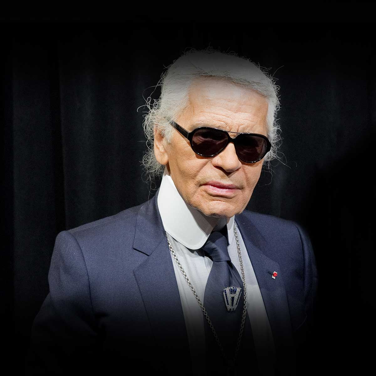 Karl Breuing Straße 15 45770 Marl Karl Lagerfeld - Age, Bio, Birthday, Family, Net Worth | National Today