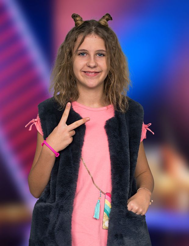Kathrin Higelke & Dr. Med. Stefanie Engels Kathrin - Videos - Staffel 8 - The Voice Kids 2020
