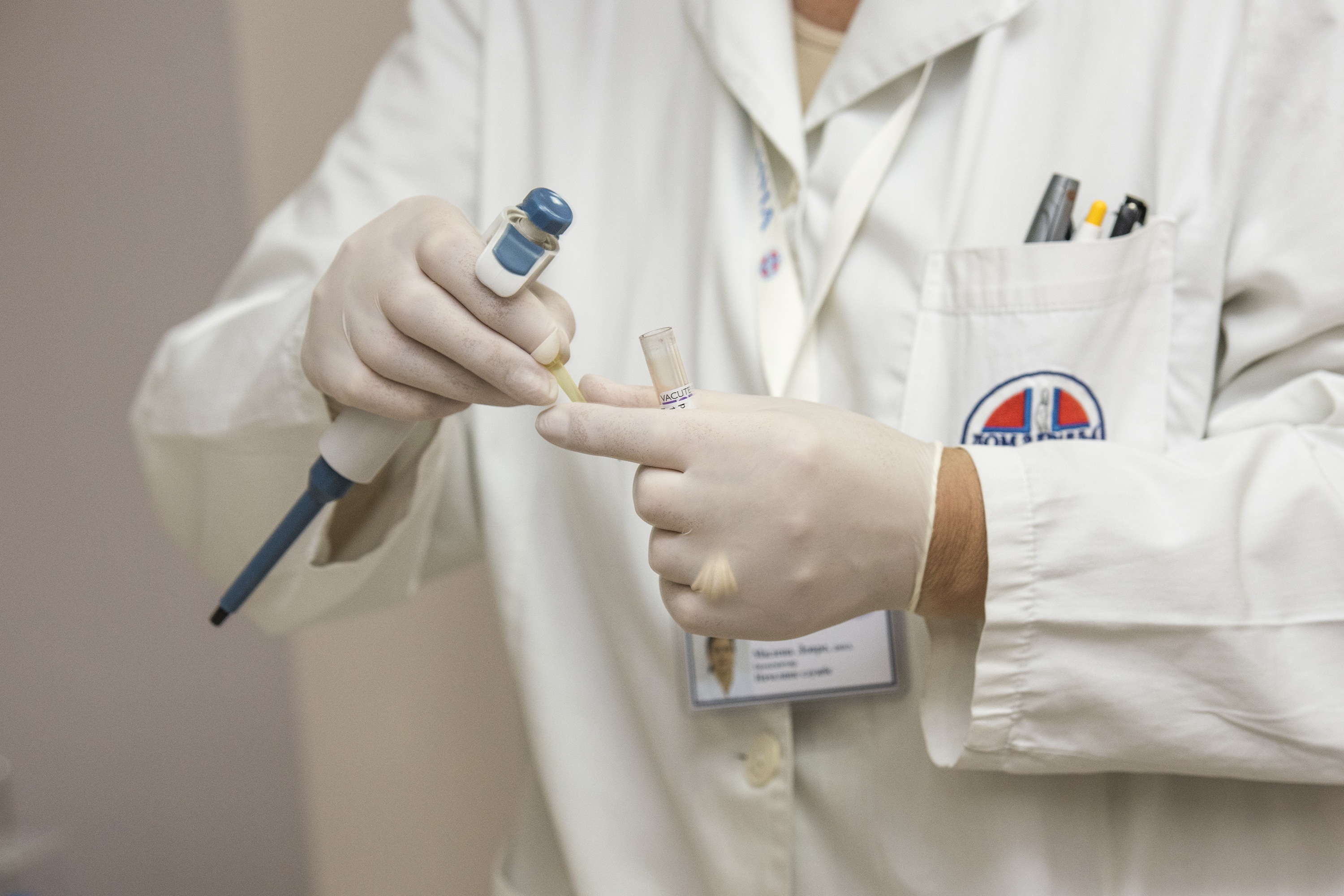 Hausarzt Dr Med Tobias Armbruster Facharzt Für Allgemeinmedizin