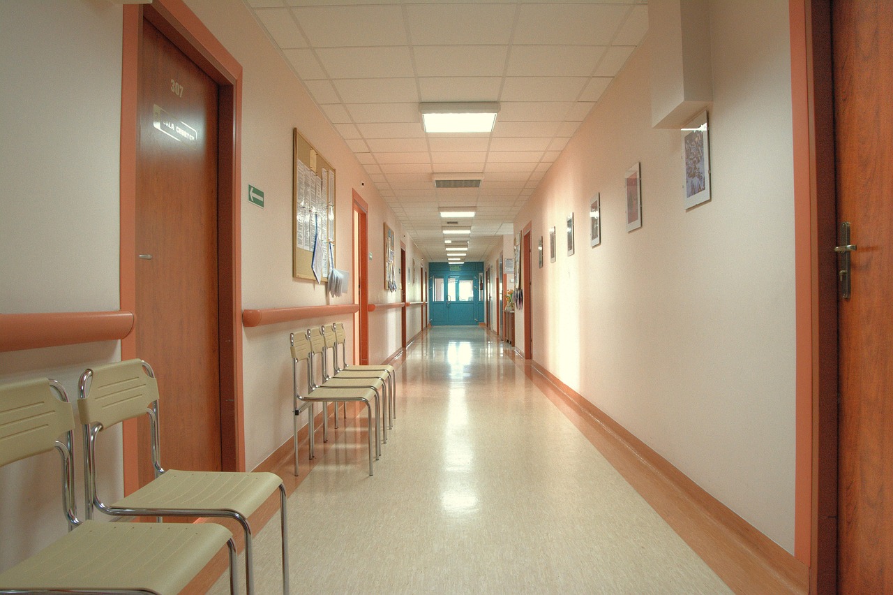 Krankenhaus Zum Heiligen Geist Frankfurt Krankenhaus Korridor - Kostenloses Foto auf Pixabay