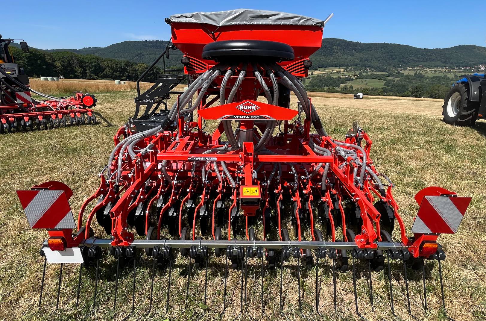 Kuhn Witte Buchholz Lüneburger Straße Buchholz In Der Nordheide Kuhn presenta la nueva sembradora neumática integrada VENTA 330