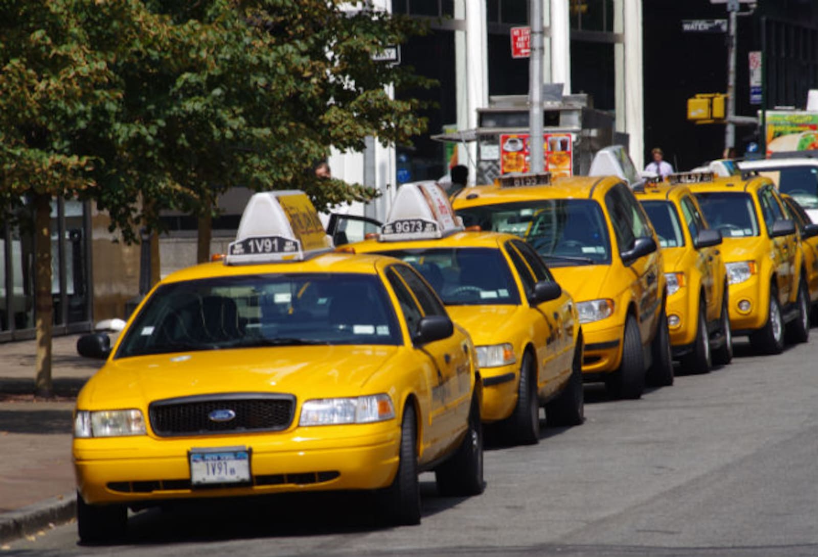 Taxi In Der Nähe Von Meinem Standort Los Angeles Taxi Commission launches new taxi calling app – Annenberg Media